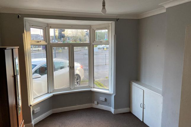 End terrace house to rent in Chesterfield Road North, Mansfield