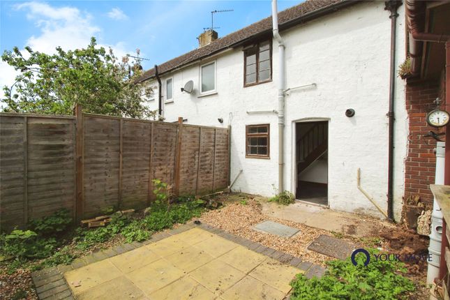Terraced house to rent in South Road, Hailsham, East Sussex