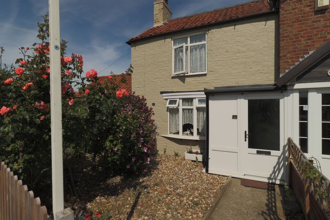 September Cottage, South Street, Burton Fleming photo 2