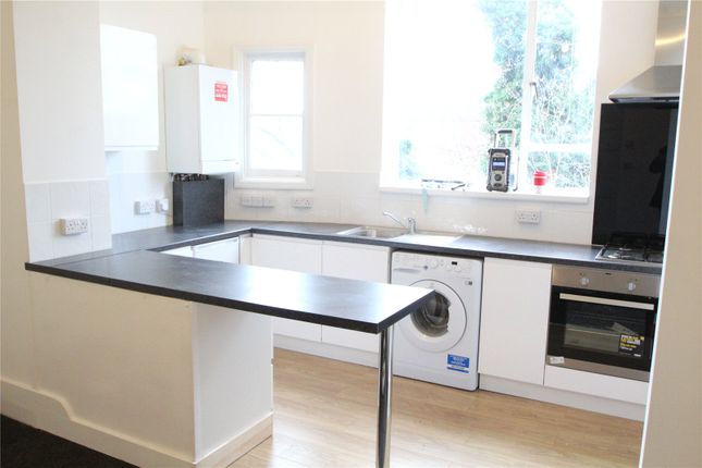 4, Warlters Close, London photo 3