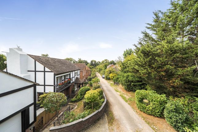 4-bed detached on The Retreat, Goat Lees Lane, Ashford, £590,000