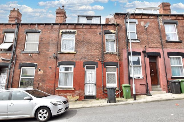 Thumbnail Terraced house for sale in Woodview Place, Leeds, West Yorkshire