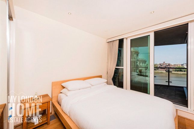 Flat for sale in Galleon House, St George Wharf, Vauxhall