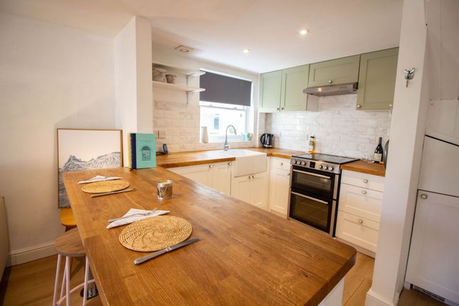 1, Hartley Court, Frome photo 4