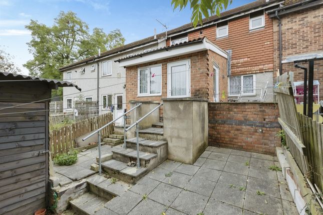 Terraced house for sale in Pitchens Close, Leicester