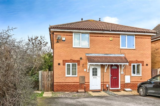 Semi-detached house for sale in Marigold Way, Bedford, Bedfordshire