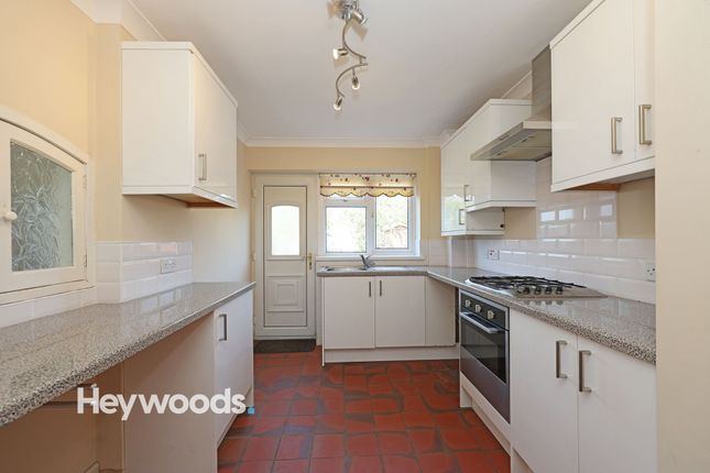 105 Meadow Lane, Stoke on Trent photo 4