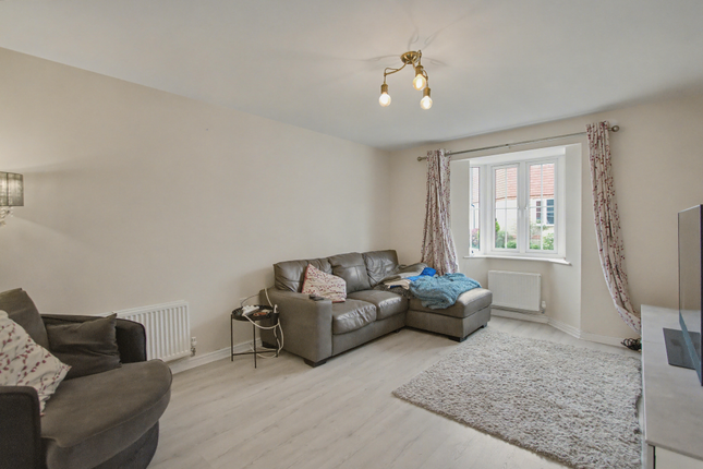 27, Ringlet Grove, Iwade photo 3