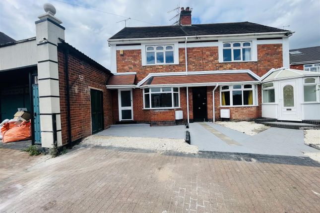 Thumbnail Semi-detached house to rent in Central Avenue, Nuneaton