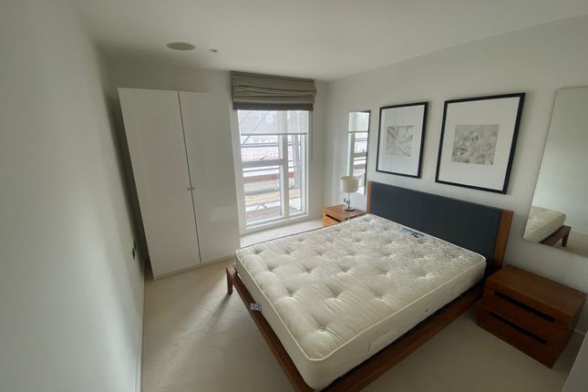124 MH, Gatliff Road, London photo 5