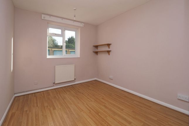 8 Millway Close, Oxford photo 4