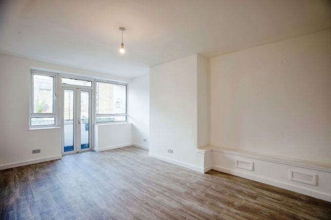 Flat for sale in Pendrell Road, London
