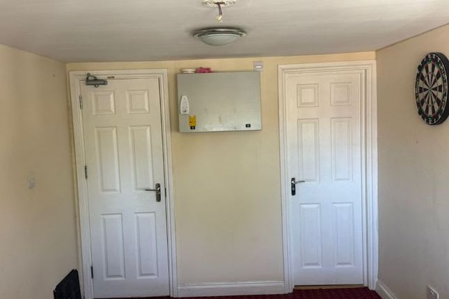 2, Fowler Road, Mitcham photo 2