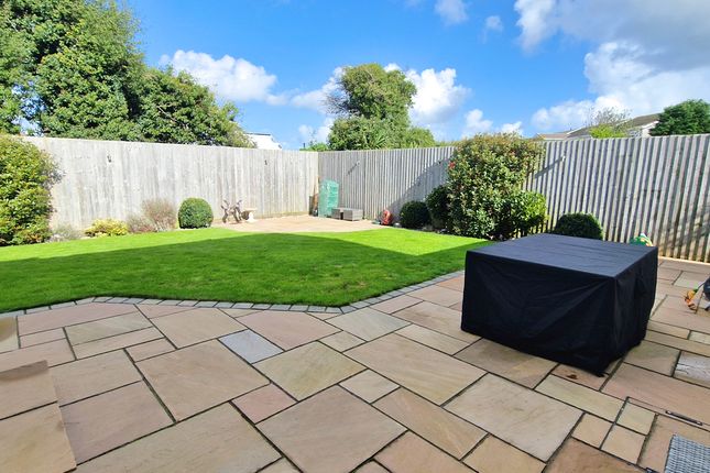 9, WIDGEON CLOSE, PORTHCAWL photo 2