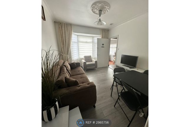 Holly Road, Enfield photo 2