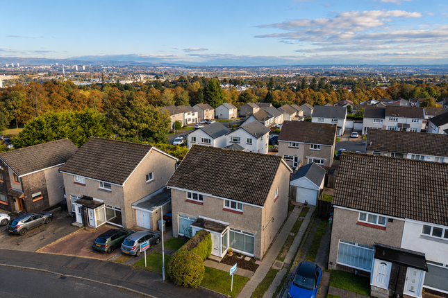 Kirkhill Gardens, Glasgow photo 2