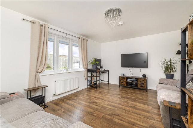 10 Cadwell Crescent, Gorebridge photo 2