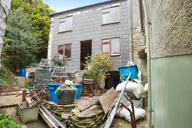 4-bed house on 7, The Cliff, St. Austell, £85,000