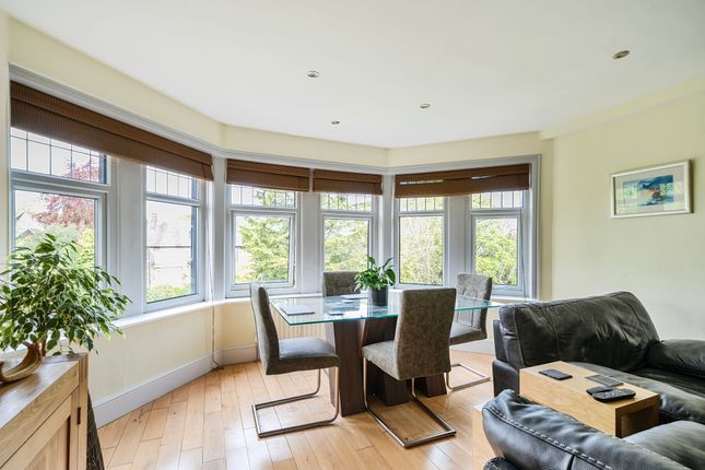 Flat 3, Munstead House, Harrogate photo 4