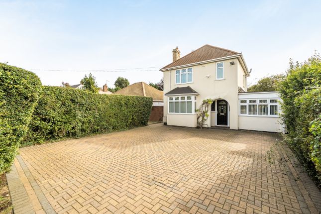 3-bed detached on Bushmead Road, Eaton Socon, £550,000