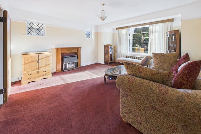 128, Wembdon Hill, Bridgwater photo 4