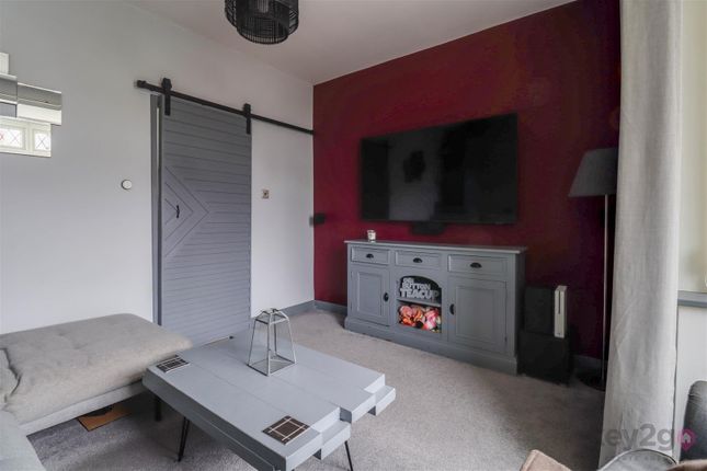 22, Chatsworth Park Road, Sheffield photo 4