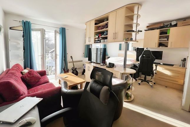 Flat for sale in Castle Lane West, Bournemouth