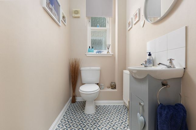 11, Plantation Row, Coaltown of Wemyss photo 4