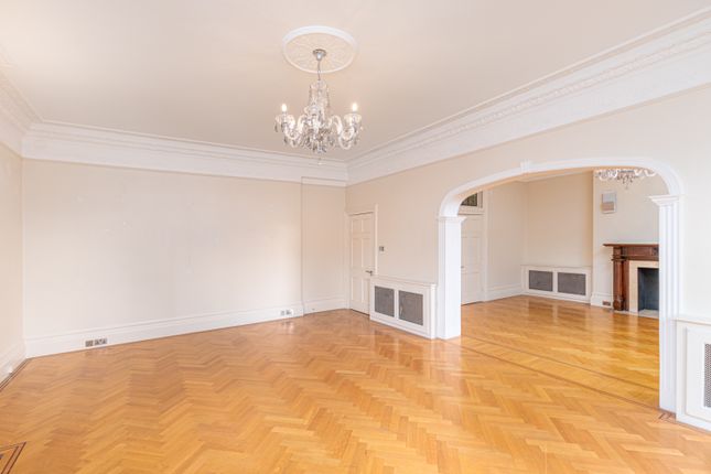 5, Cedar House, Kensington photo 4