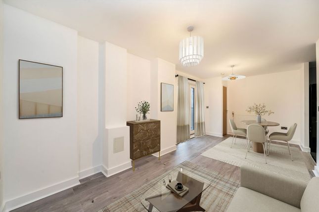 Flat 7, 68, Fairthorn Road, London photo 2