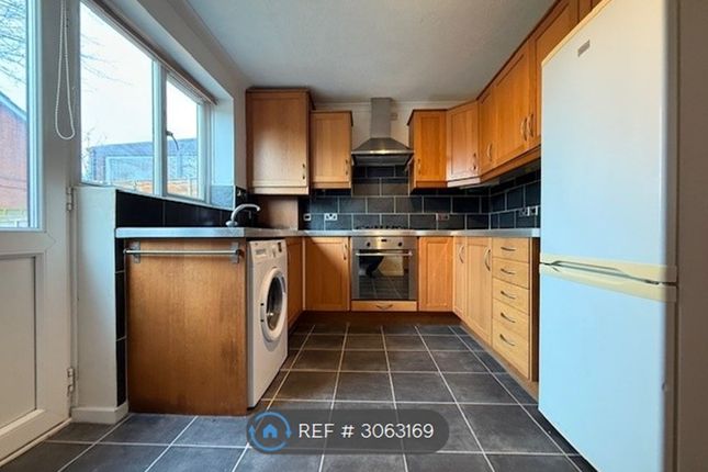 Ormonds Close, Bradley Stoke, Bristol photo 4