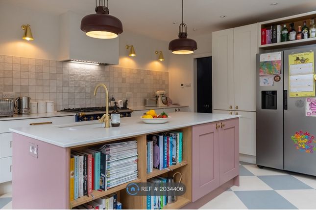 Thumbnail Terraced house to rent in Blagdon Road, London