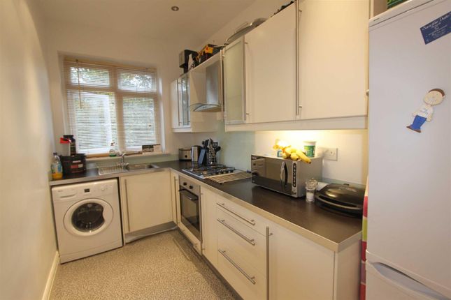 28a, Park Lane, Southend On Sea photo 4