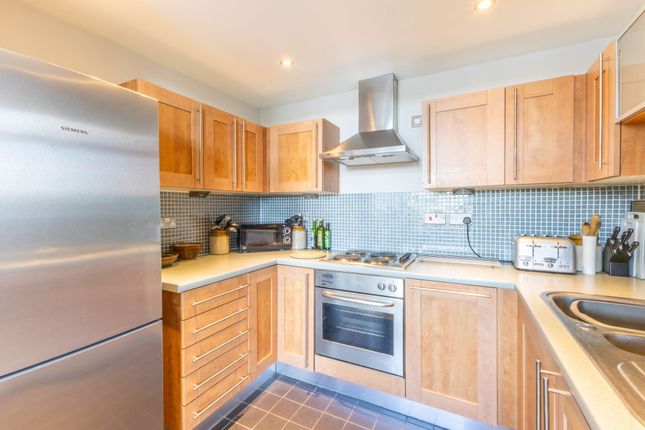 403 Sand Aire House Stramongate, Kendal photo 3