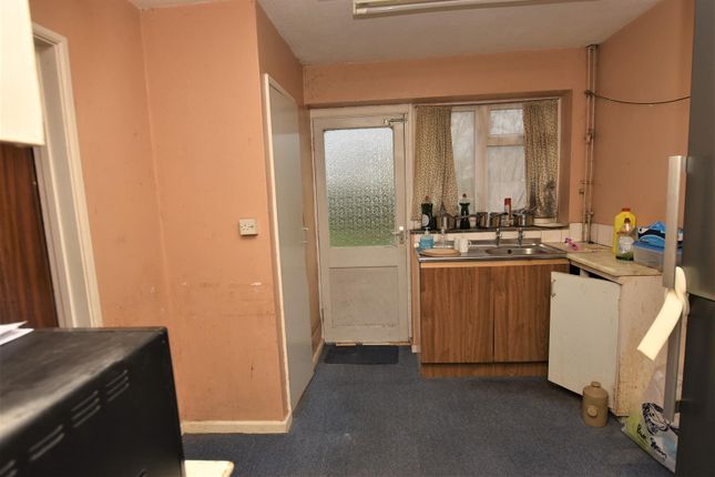 Terraced house for sale in Kent Close, Exeter