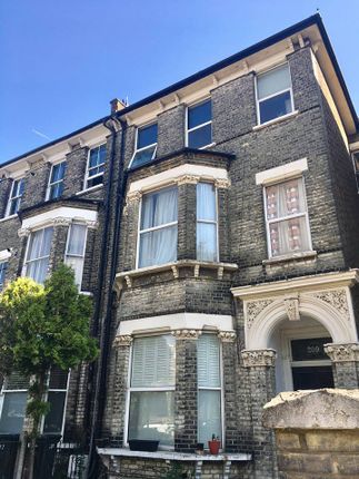 Thumbnail Flat to rent in South Lambeth Road, London