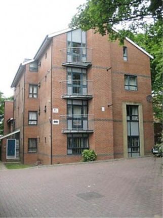 Thumbnail Flat for sale in Clarendon Road, Leeds