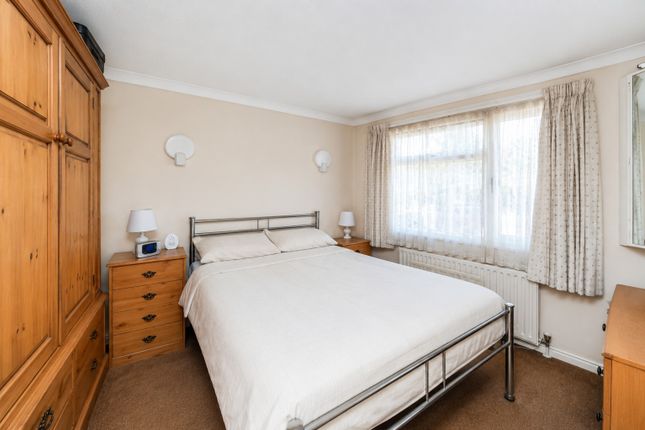 18, Ideal Park Homes, Eastleigh photo 4