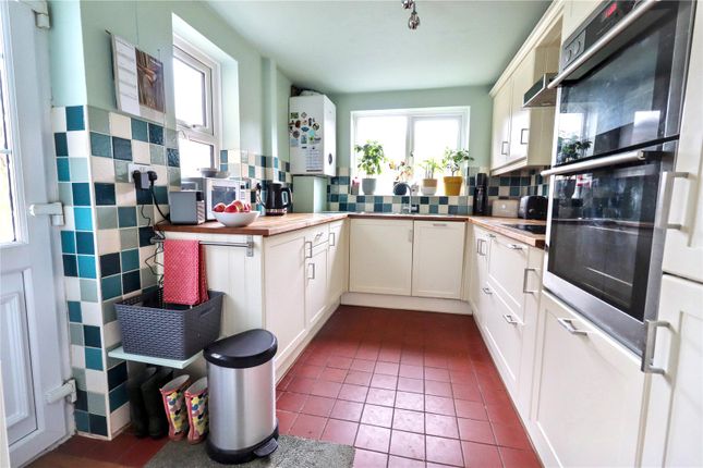 183, Coronation Avenue, Bath photo 4