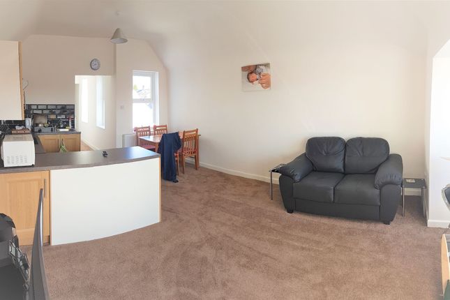 Flat 2, 41 Montgomery Road, Manchester photo 3