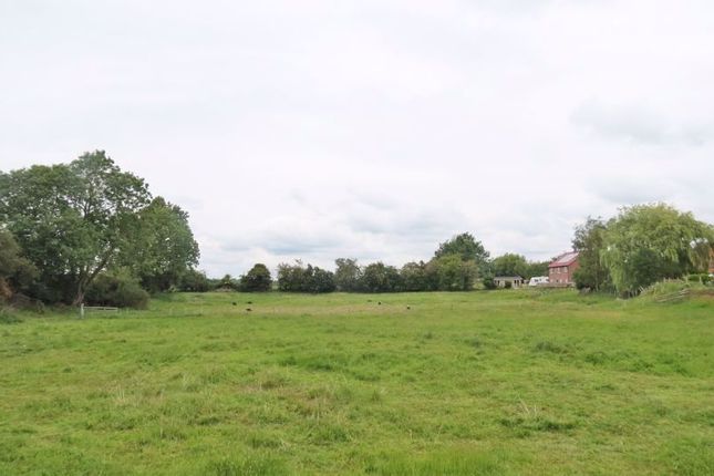Thumbnail Land for sale in Haconby Lane, Morton, Bourne
