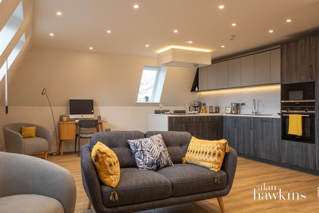 Apartment 17, Andrews Court, Lyneham photo 2