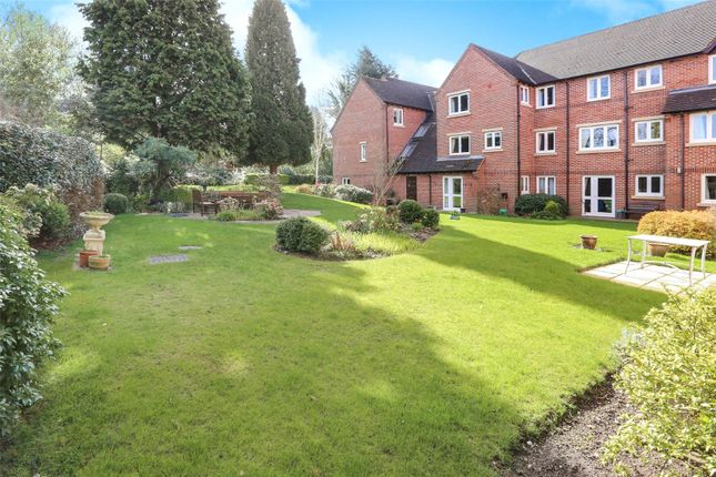 Flat 35,, Pendene Court, Wolverhampton photo 2