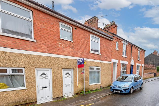 Terraced house for sale in King Street, Kettering