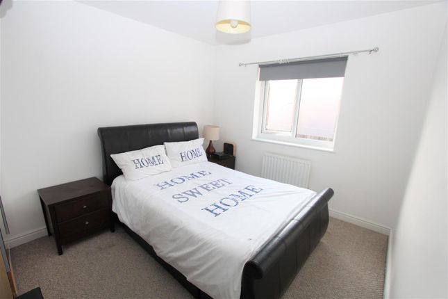 Property for sale in Papyrus Drive, Sittingbourne