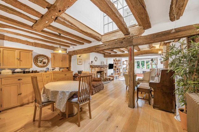 Granary Cottage, 78 Bell Street, Henley-On-Thames photo 4