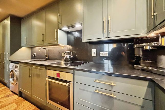 10, 22 Park Row, Leeds photo 3