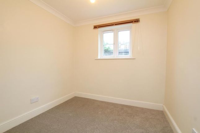 Flat to rent in Kilkenny Place, Portishead, Bristol