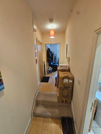 Flat 10 15-17, Edge Lane, Manchester photo 2