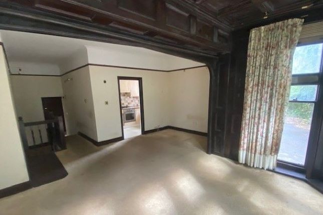 Flat 2 Sandrock Hall, The Ridge,, Hastings photo 4
